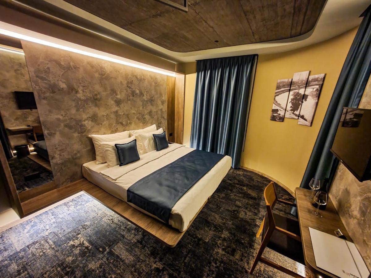 Hotel City Code Zenica Exteriör bild