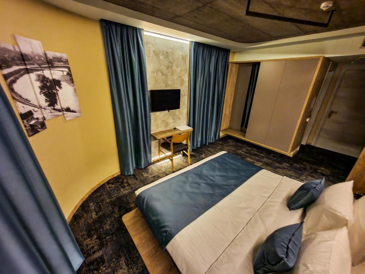 Hotel City Code Zenica Exteriör bild